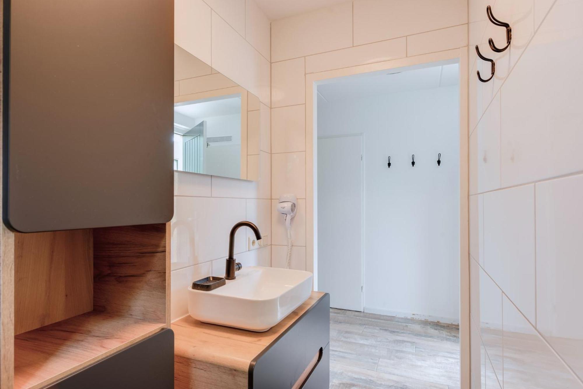 Het Huys Ewijk Mooi Luxe En Een Laadpaal Esterno foto